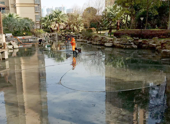 安塞景观池淤泥清理